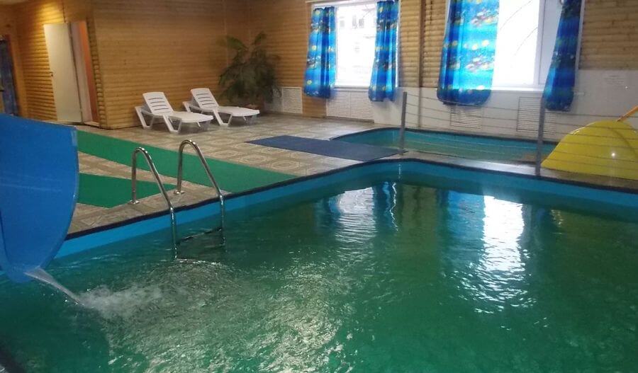 Водолей бассейн